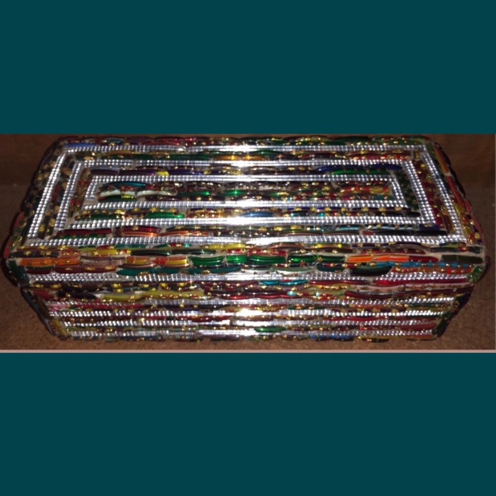 Jewelry box